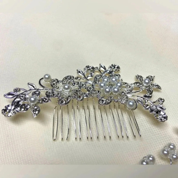 Beautiful Wedding Hair Pins & Bridal Hair Comb Set - Picture 10 of 11
